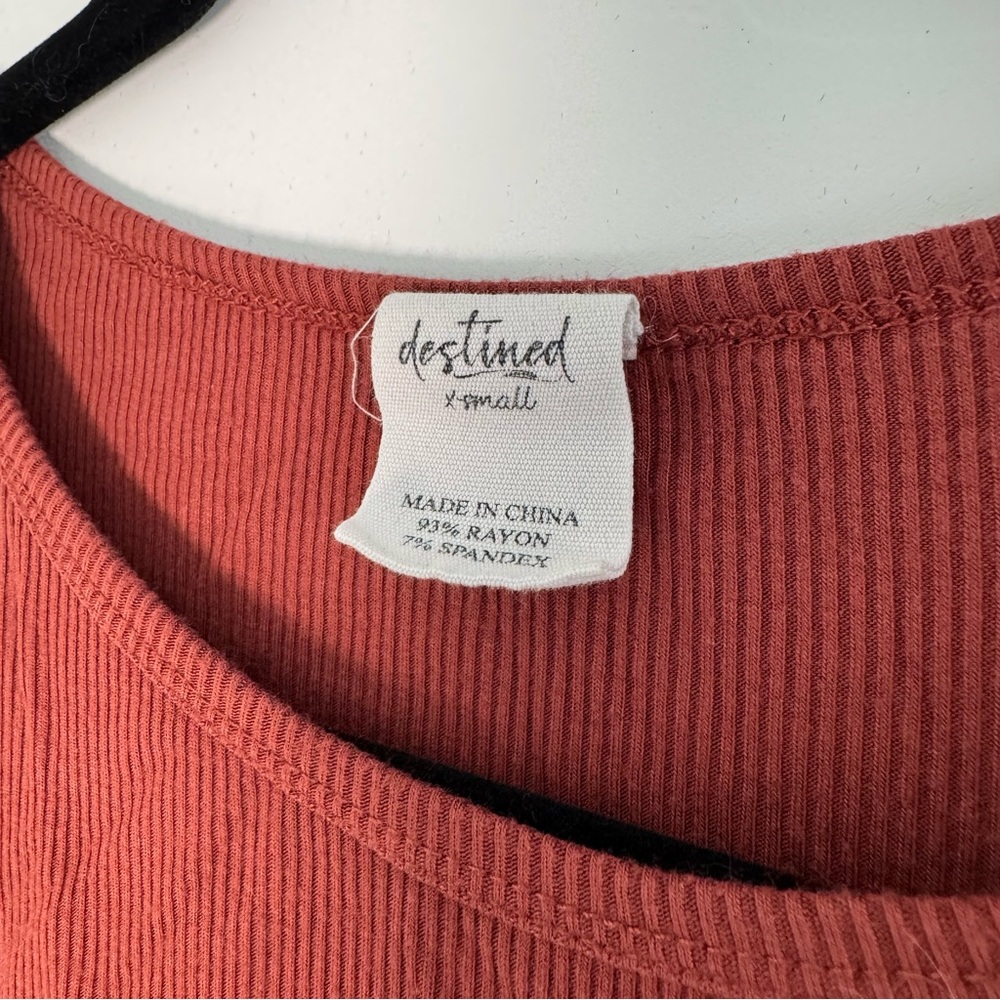 Women's Rust Ribbed Crop Top - Picture 2 of 4